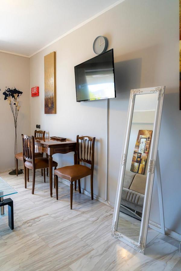 Alex House Varkiza Exterior foto